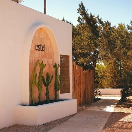 Apartamentos Estel Es Migjorn Exterior foto